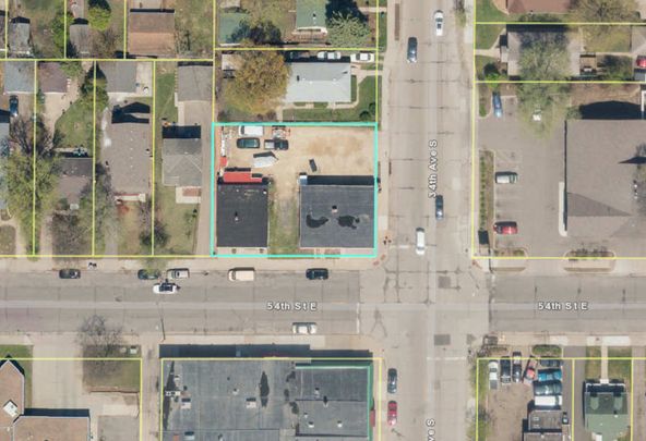 Great Redevelopment Opportunity For Sale in South Minneapolis! : 3320 E 54th St, Minneapolis, MN 55417